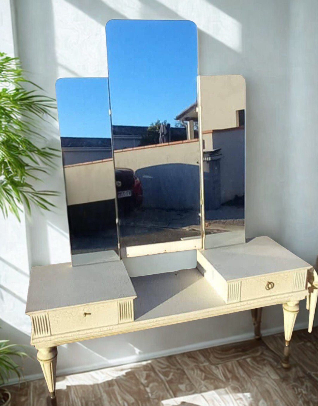 coiffeuse.       17634