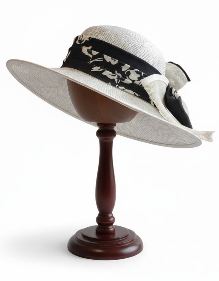 Chapeau.                  22851