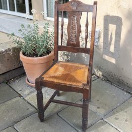 Lot de 4 chaises.          24132