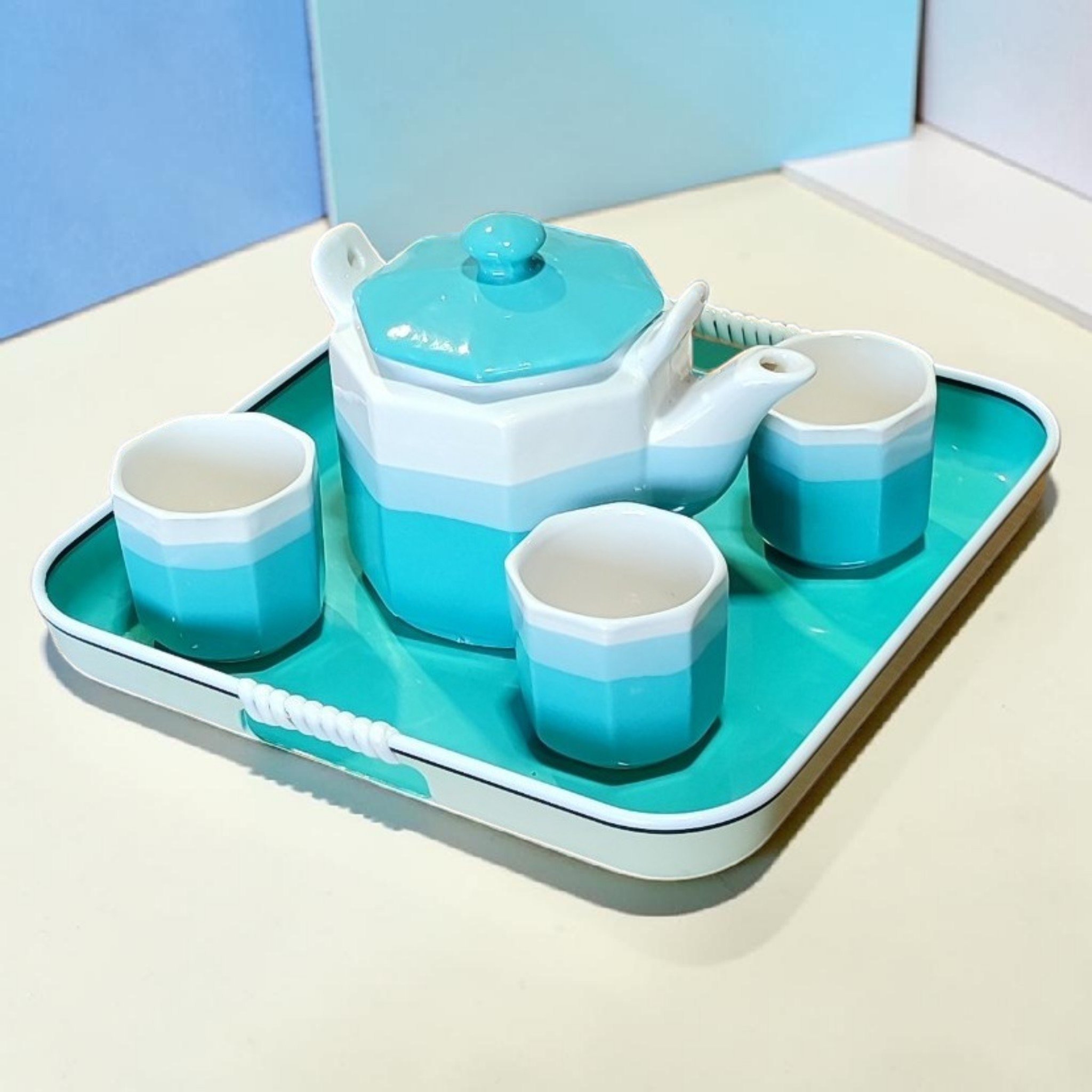 service café               24221