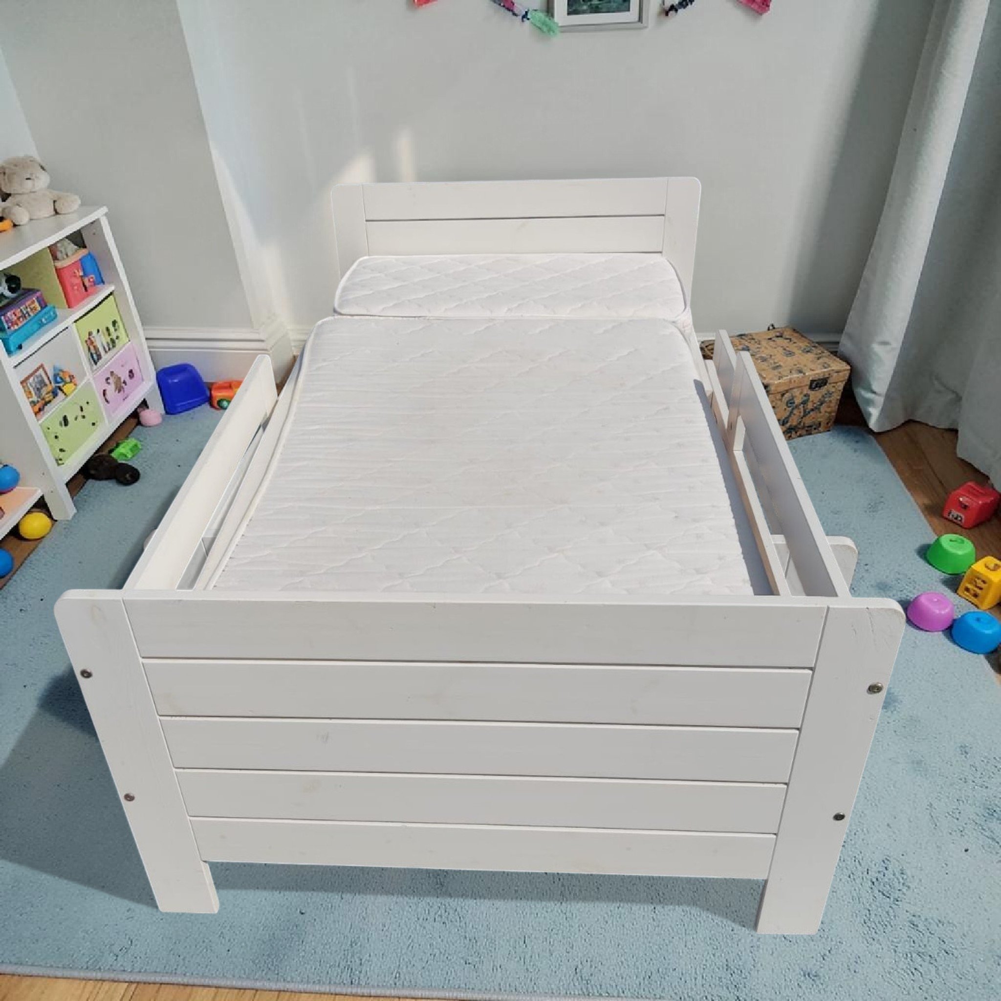 Lit évolutif+ matelas         23583